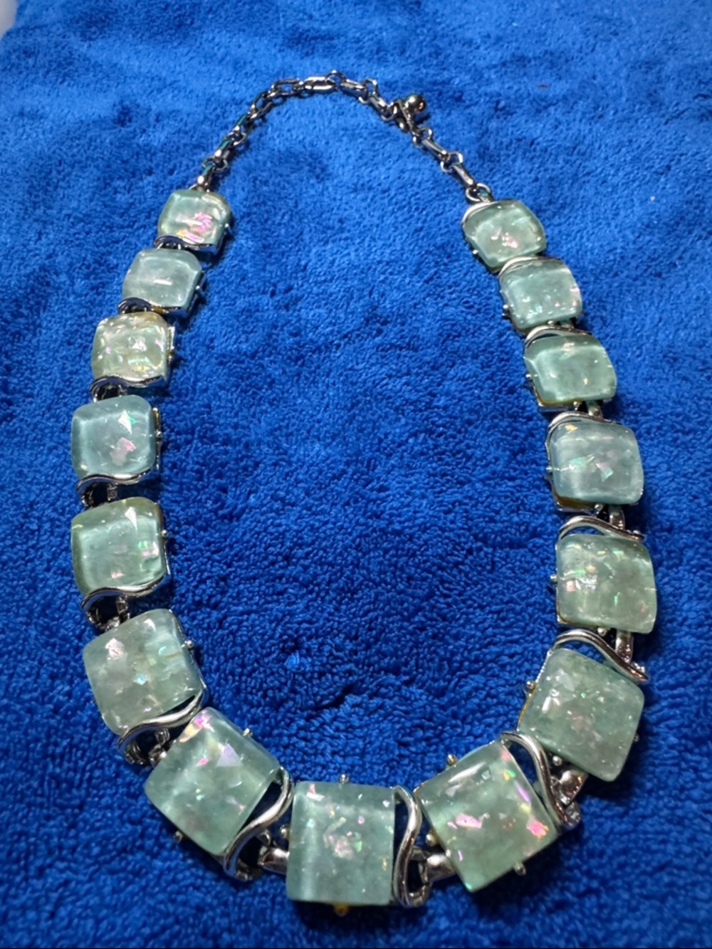 Vintage Coro Confetti Thermoset Lucite 16” Necklace! Late 50’s early 60’s!